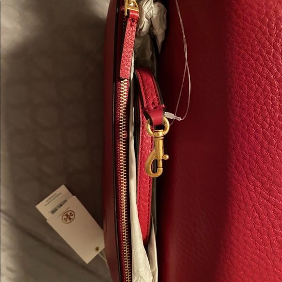 *SOLD* BNWT - Authentic - Tory Burch Miller Convertible Small Shoulder Bag - Picture 10 of 12